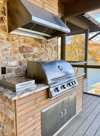 Customer kitchen with the Proline PLFW 832 - Under-Cabinet Range Hood, 1000/2000 CFM | Convertible to Ductless, Stainless Steel Finish