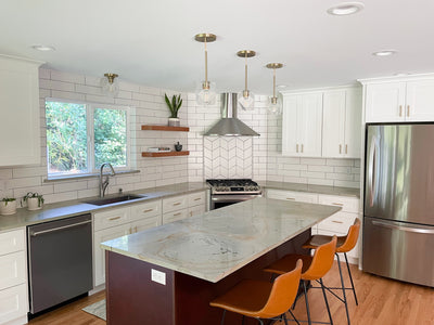 Customer kitchen with the Proline Vector - Ducted Wall-Mounted Range Hood, 600 CFM | Stainless Steel Finish