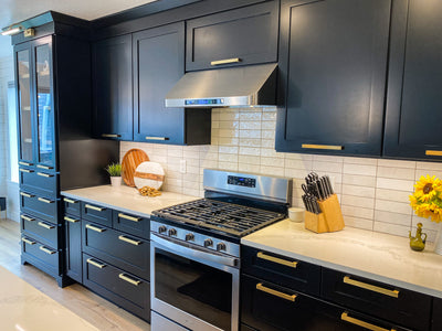 Customer kitchen with the Proline PLJW 113 - Under Cabinet Vent Hood, 900 CFM | Convertible to Ductless, Stainless Steel with Modern Control Panel