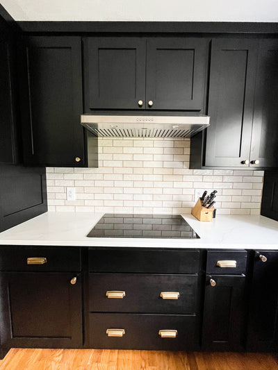Customer kitchen with the Proline PLJW 185 - Slim Under-Cabinet Range Hood, 600 CFM | Convertible to Ductless, Stainless Steel