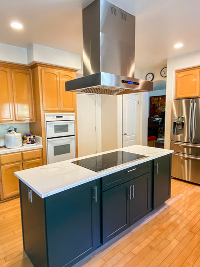 Customer kitchen with the Proline PLFI 755 - Island Range Hood, 1100 CFM | Stainless Steel, Outdoor Rated Finish Option