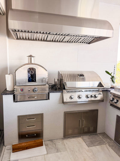 Customer kitchen with the Under-Cabinet Range hood, Ducted, 2000 CFM, Thick 304 Stainless Steel | PLGW BBQ Pro UC