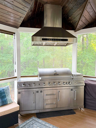 Customer kitchen with the Proline PLJI 102 - Island Range Hood, 1200 CFM | Stainless Steel, Outdoor Rated Finish Option