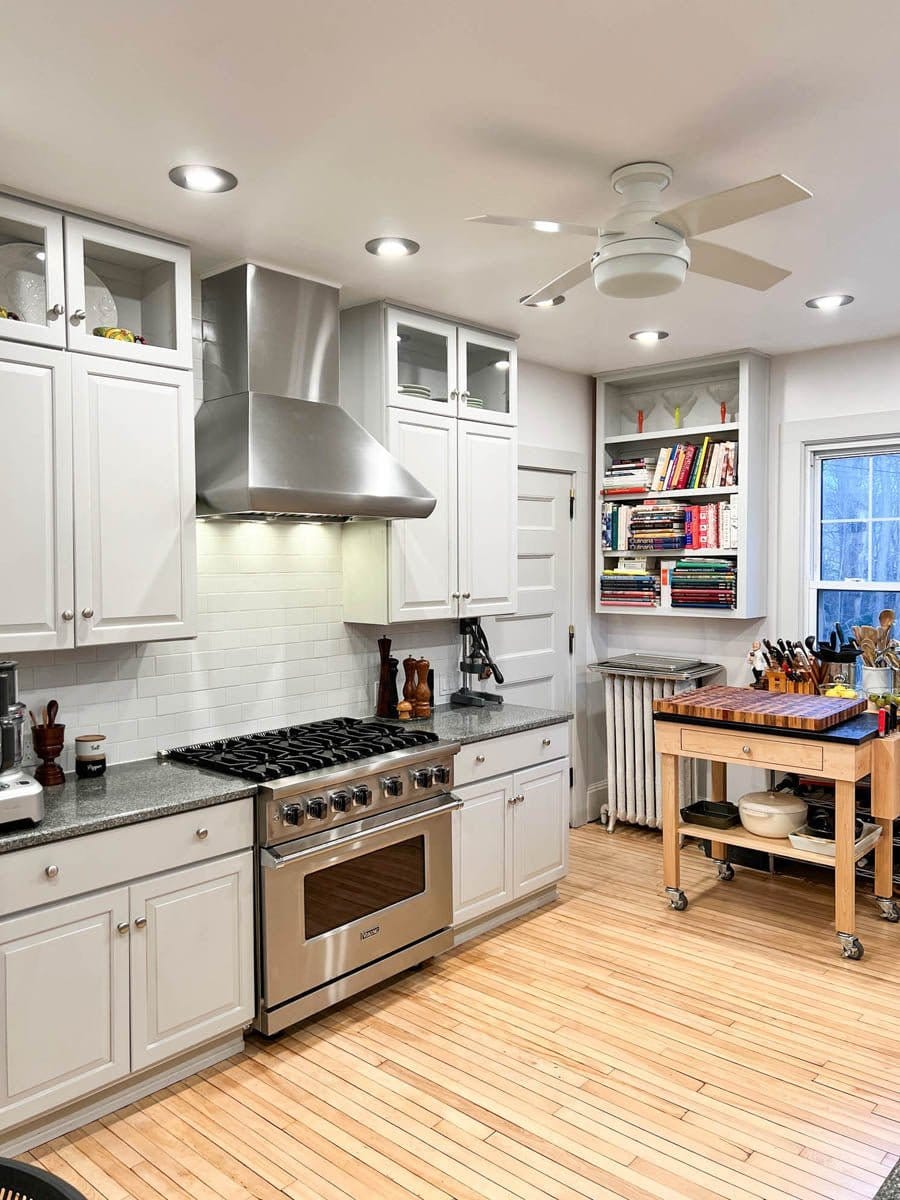 Wall - Mounted Range Hood, Ducted, 1200 CFM, Stainless Steel Finish, Outdoor Rated | Proline PLJW 109WC - Proline Range HoodsHome & Garden > Kitchen & Dining > Kitchen Appliances > Range HoodsPLJW 109.36.WC