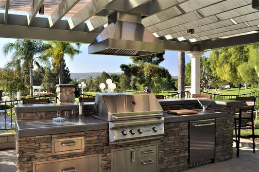 12 Creative Pergola and Backyard Kitchen Ideas - Proline Range Hoods