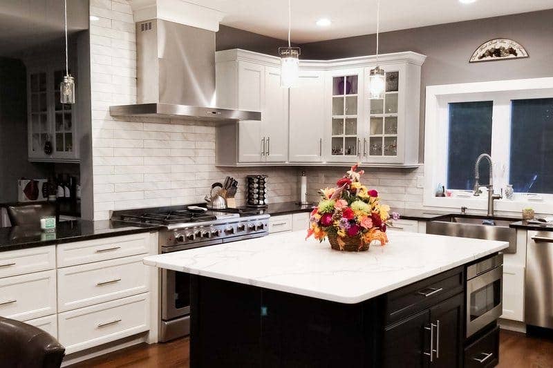 Does an exhaust fan reduce heat? Proline Range Hoods