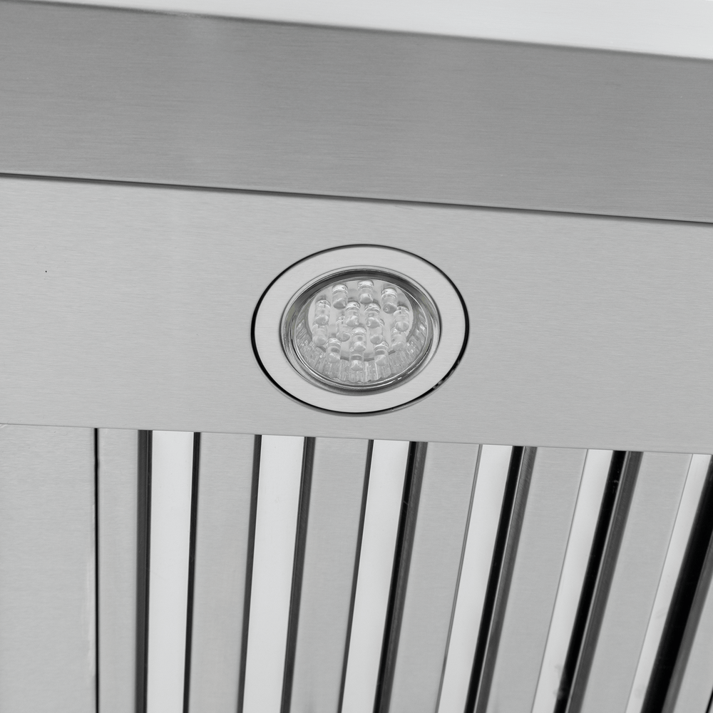 Close-up of LED light in Proline King Air SS range hood with vertical slats, 550/1200 CFM—ProlineRangeHoods.com.