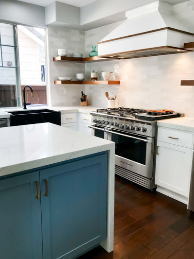 Customer kitchen with the Range Hood Insert/Liner, 15, 18 or 21 inch Deep Options, Ducted, 600/1200 CFM, Stainless Steel | Proline PLJL Hurricane