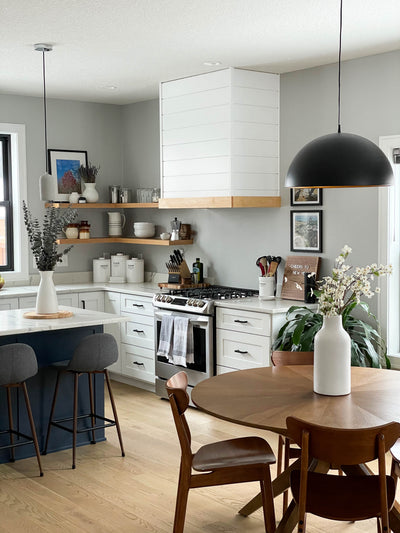 Customer kitchen with the Insert Range Hood, Ducted, 600 or 1200 CFM, Stainless Steel Finish| Proline PLJL INS