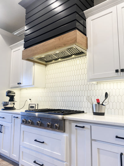 Customer kitchen with the Insert Range Hood for Custom Range Hoods, 1000 CFM, Stainless Steel Finish| Proline PLFL 832