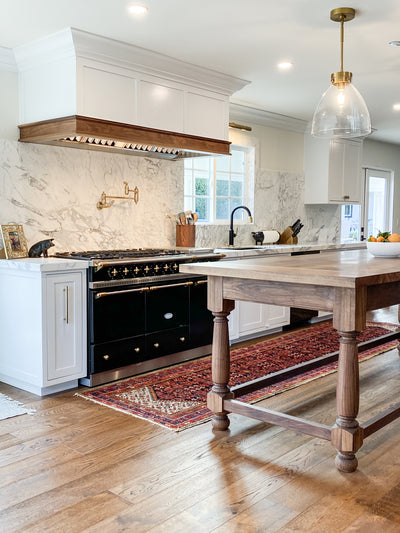Customer kitchen with the Insert Range Hood, Variable CFM, Stainless Steel Finish| Proline ProVL