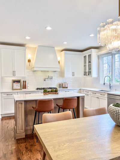 Customer kitchen with the Insert Range Hood, Ducted, 600 or 1200 CFM, Stainless Steel Finish| Proline PLJL INS