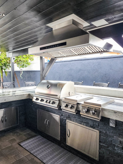 Customer kitchen with the Proline PLJI 102 - Island Range Hood, 1200 CFM | Stainless Steel, Outdoor Rated Finish Option