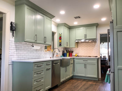 Customer kitchen with the Proline PLJW 185 - Slim Under-Cabinet Range Hood, 600 CFM | Convertible to Ductless, Stainless Steel