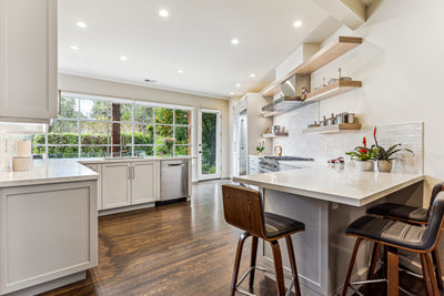 Customer kitchen with the Proline PLFW 750 - Ducted Wall-Mounted Range Hood, 900/1100 CFM | Stainless Steel Finish